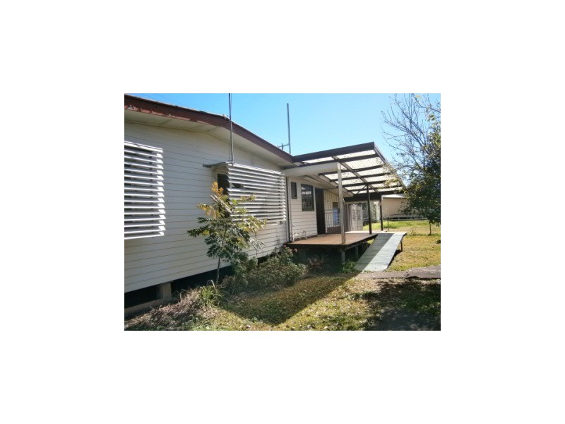 40 Hunter Street, Brassall QLD 4305