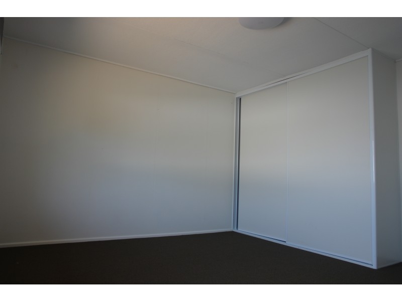 2/7 Tower Street, Eastern Heights QLD 4305