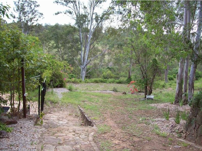 92 Gladstone Road, Coalfalls QLD 4305