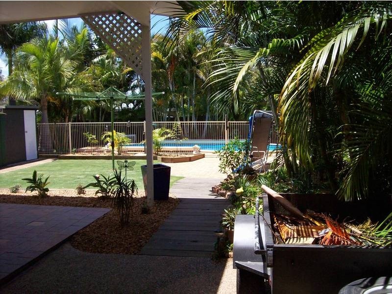 6 Kynance Street, Leichhardt QLD 4305