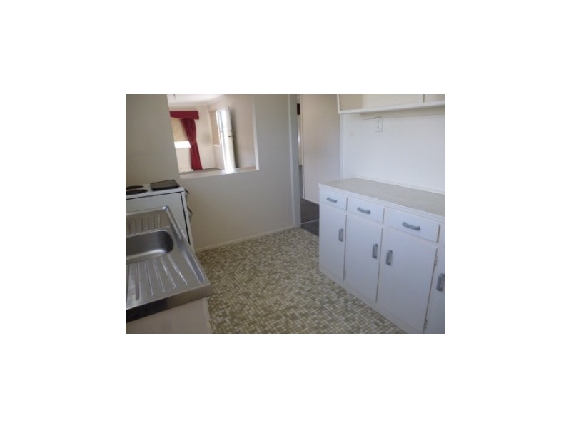 21 North Street, North Ipswich QLD 4305