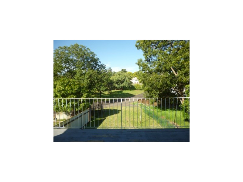 21 North Street, North Ipswich QLD 4305