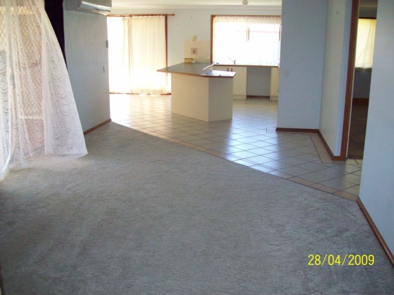 3 Morris Street, Flinders View QLD 4305