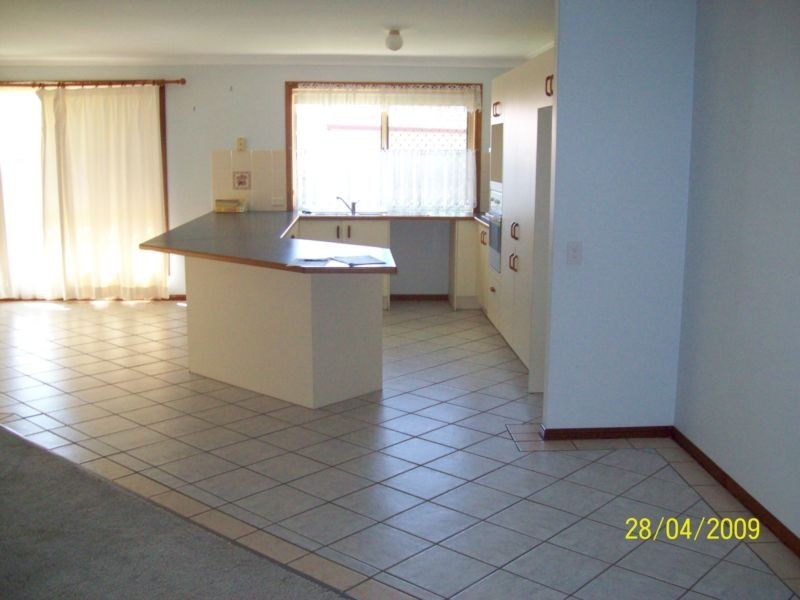 3 Morris Street, Flinders View QLD 4305