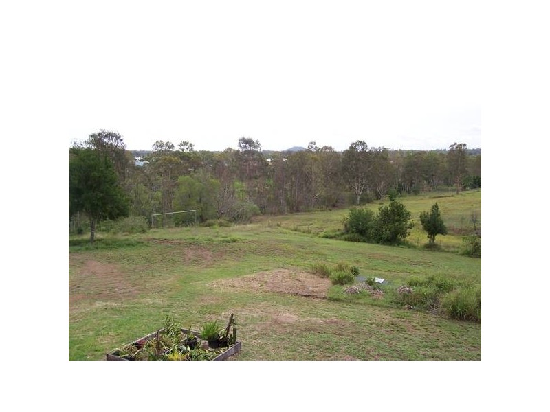 Woodend QLD 4305