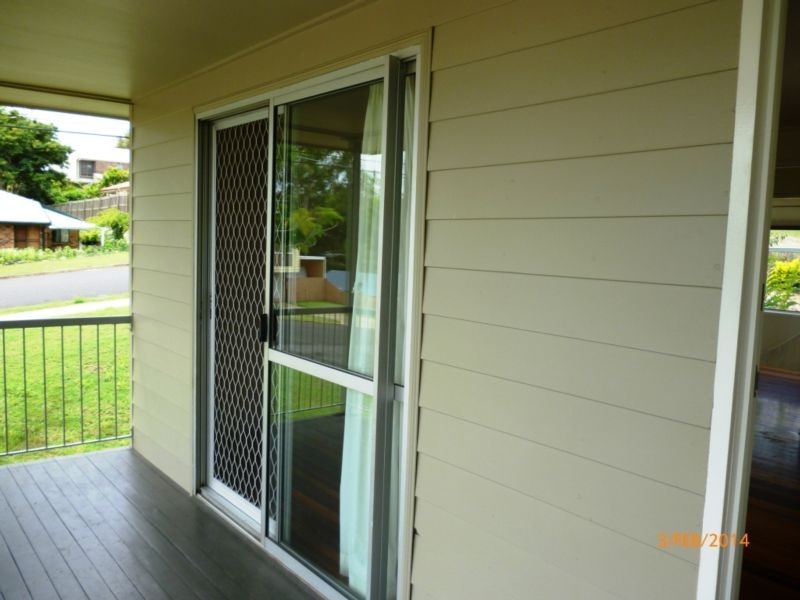 2 Cleary Street, Bundamba QLD 4304