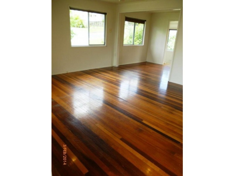 2 Cleary Street, Bundamba QLD 4304