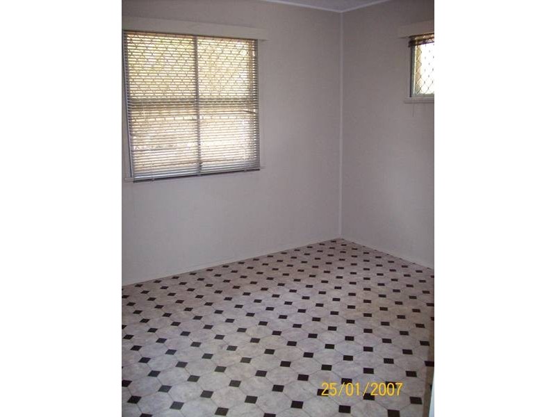 One Mile QLD 4305
