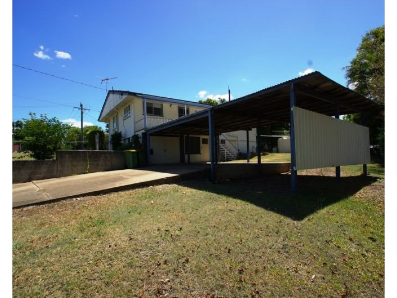 18 Grenadier Circle, Ebbw Vale QLD 4304
