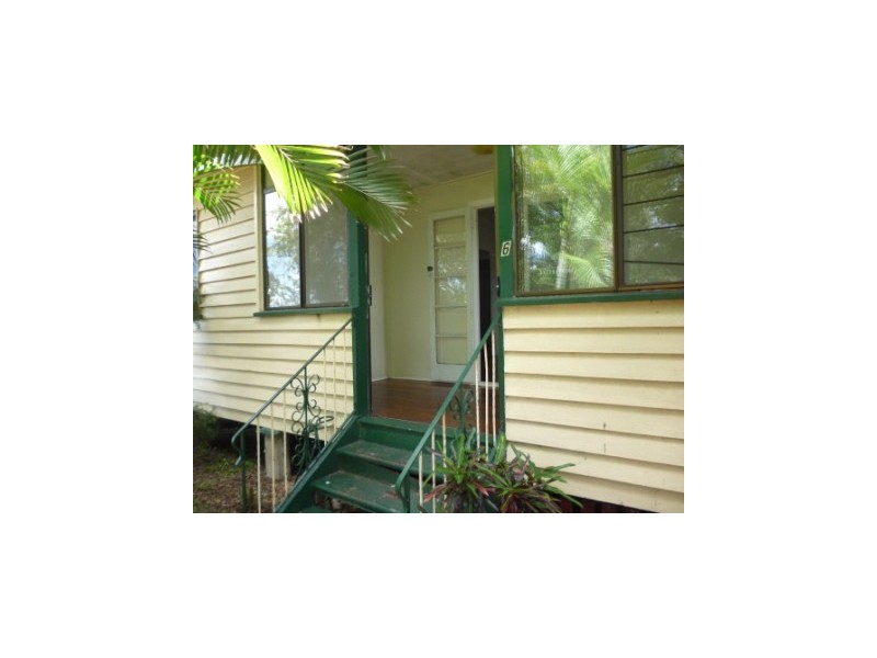 6 Countess Street, East Ipswich QLD 4305