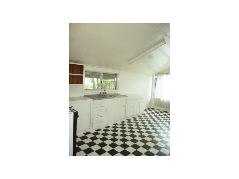 6 Countess Street, East Ipswich QLD 4305