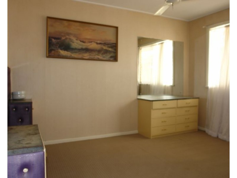 1/61 Ellenborough Street, Ipswich QLD 4305