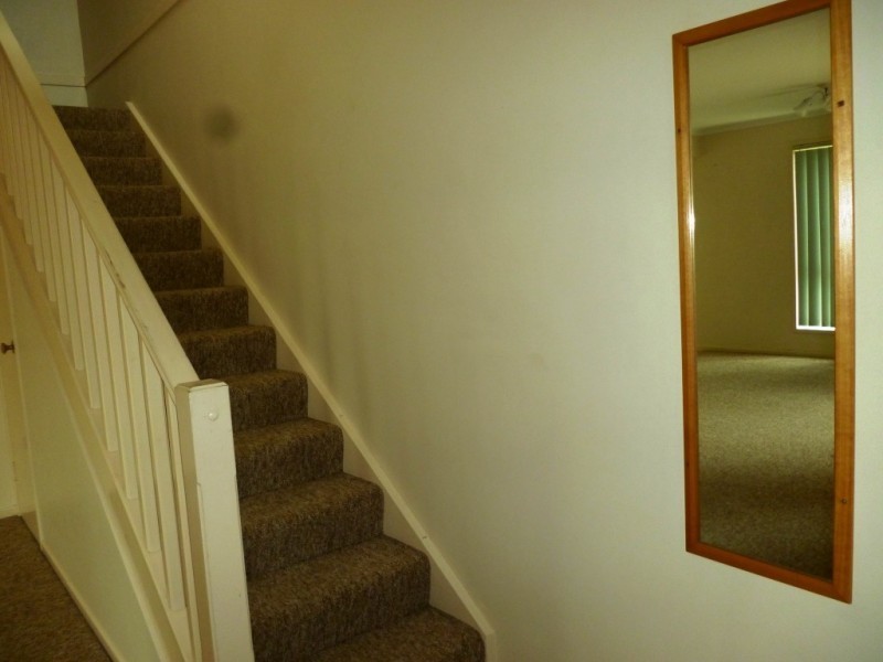 3/17 Gibbs Street, Churchill QLD 4305