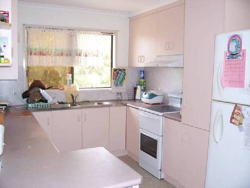 Yamanto QLD 4305
