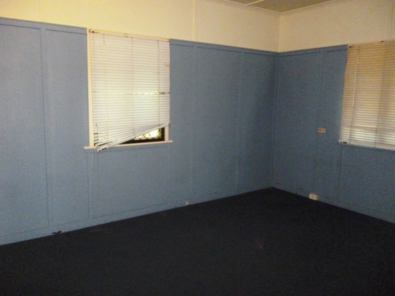 1/6 Glebe Road, Newtown QLD 4305