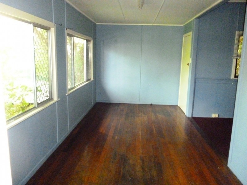 1/6 Glebe Road, Newtown QLD 4305