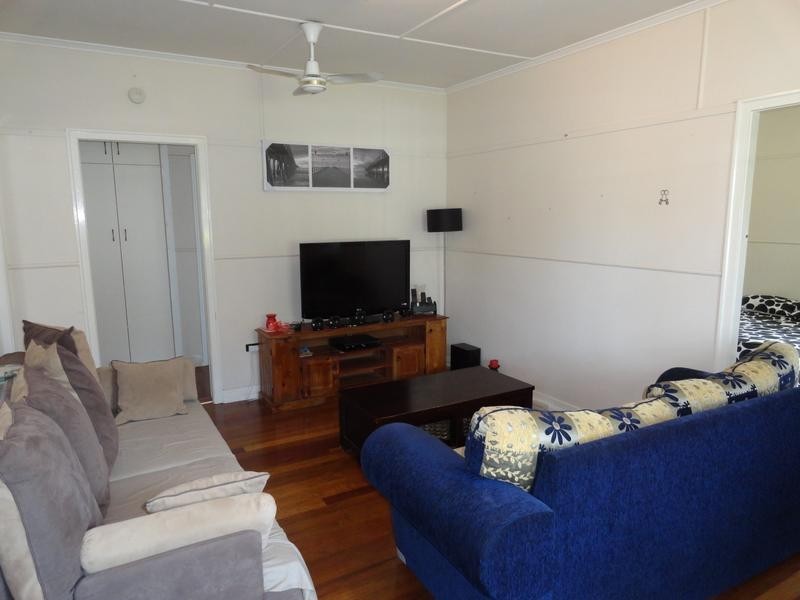 30 Minnis Street, Eastern Heights QLD 4305