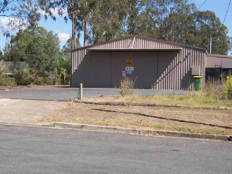 Yamanto QLD 4305