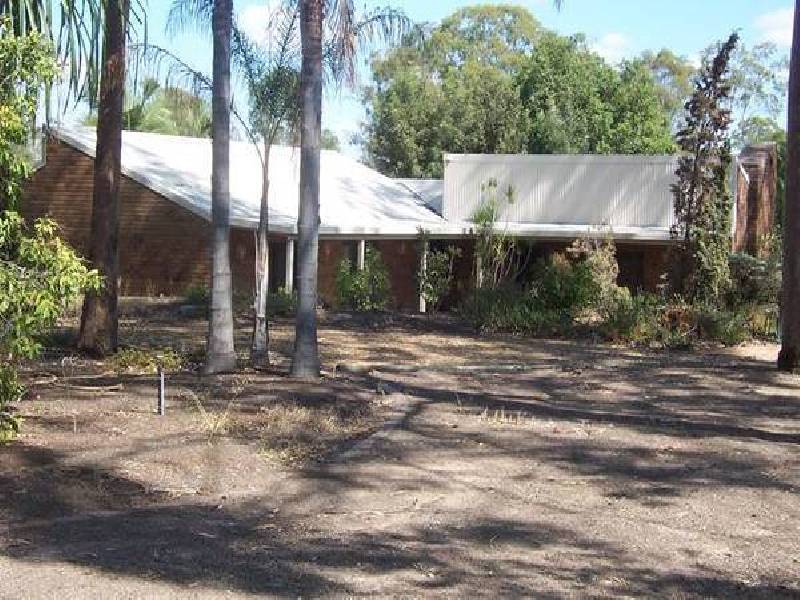 Yamanto QLD 4305
