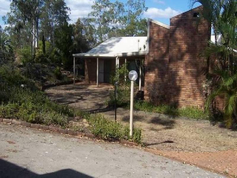 Yamanto QLD 4305