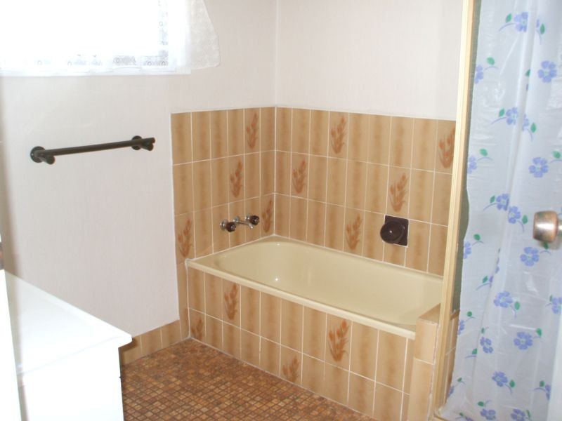 19 Briggs Road, Ipswich QLD 4305