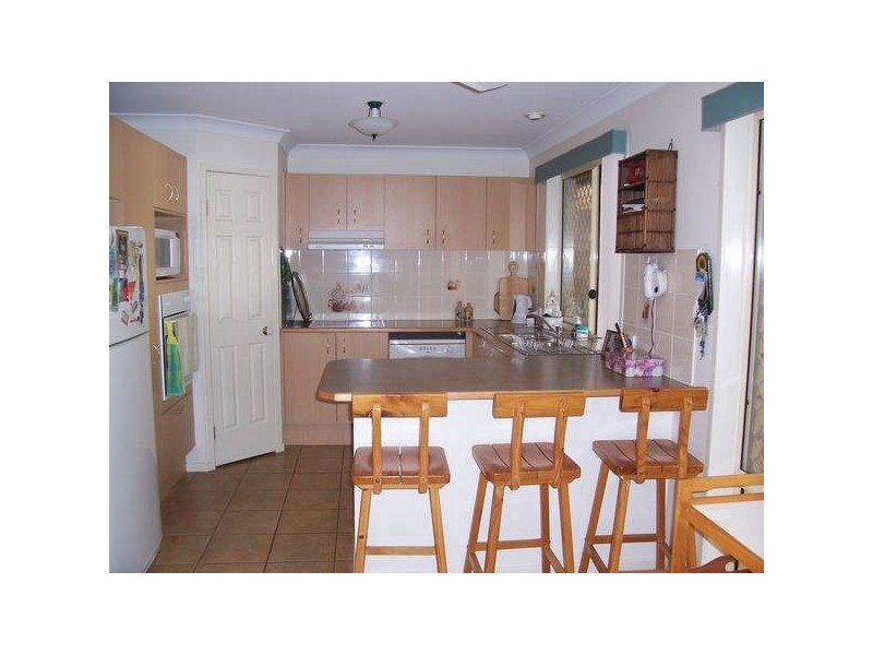 Flinders View QLD 4305