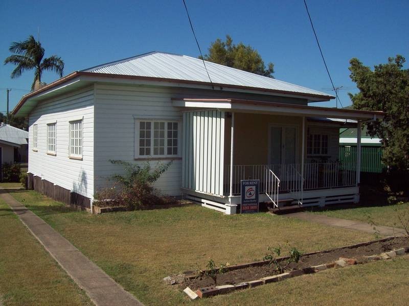 18 Rex Street, Eastern Heights QLD 4305