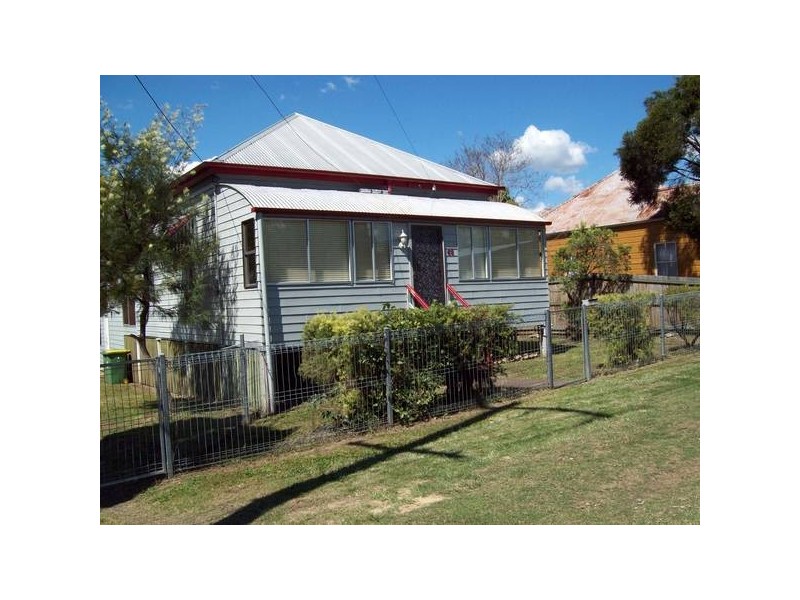 Silkstone QLD 4304