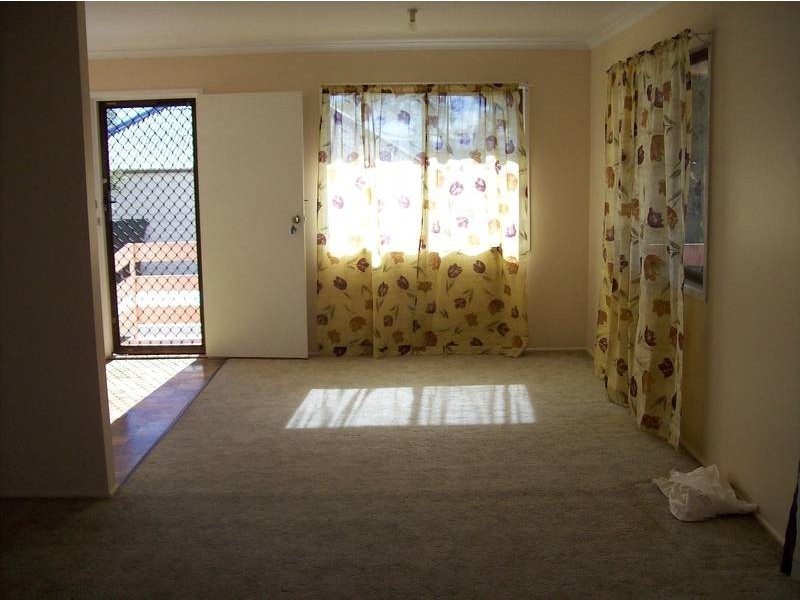74 Bergin Street, North Booval QLD 4304