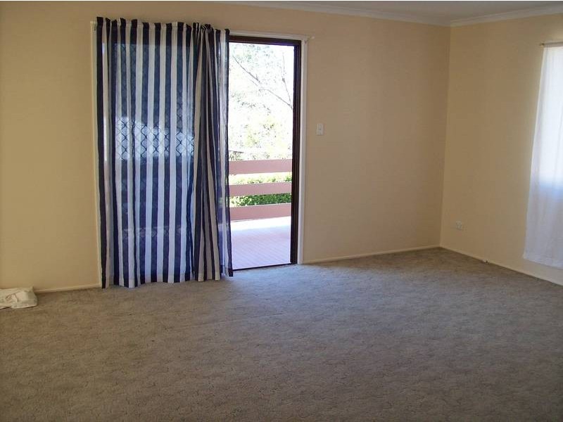74 Bergin Street, North Booval QLD 4304