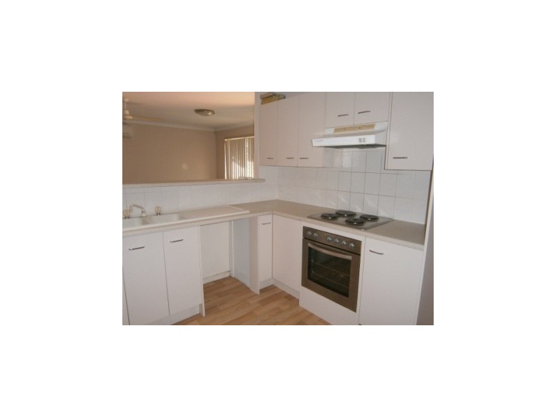 15 Cowley Drive, Flinders View QLD 4305