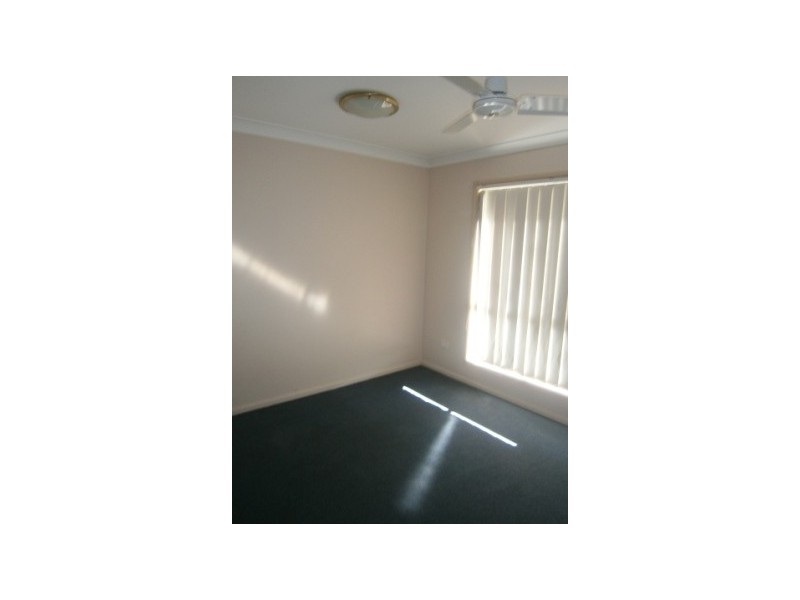15 Cowley Drive, Flinders View QLD 4305