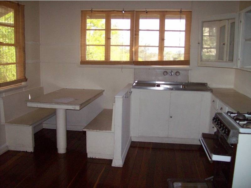 1/5 Burnett Street, Ipswich QLD 4305