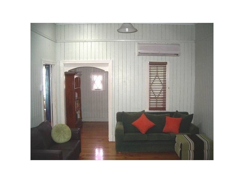 45 Holdsworth Road, North Ipswich QLD 4305