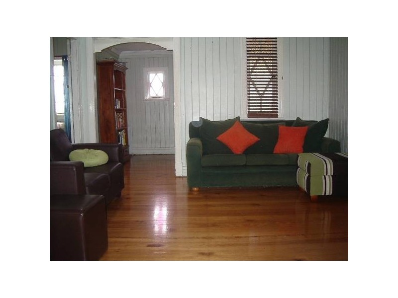 45 Holdsworth Road, North Ipswich QLD 4305