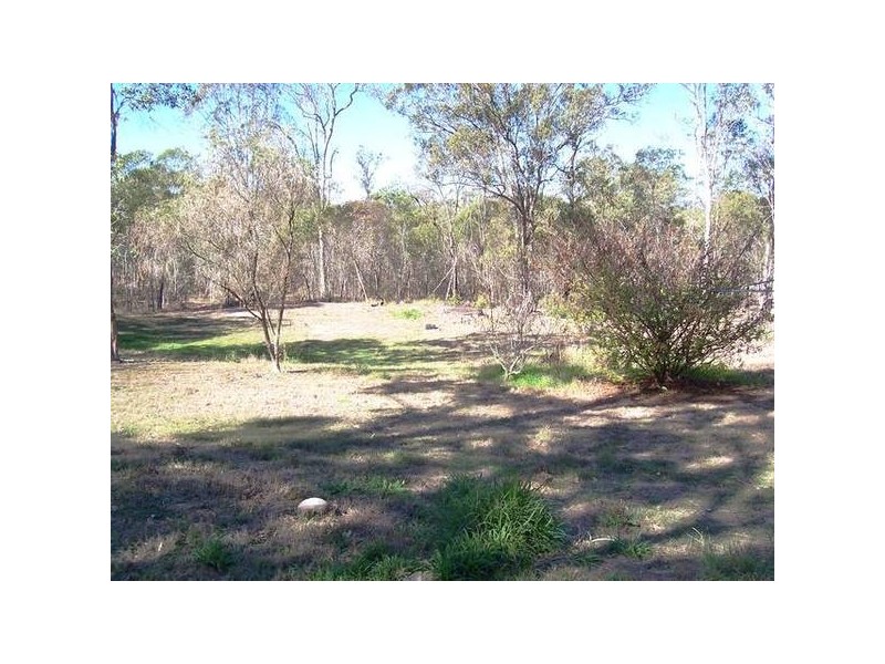 102 Arthur Summervilles Road, Karalee QLD 4306