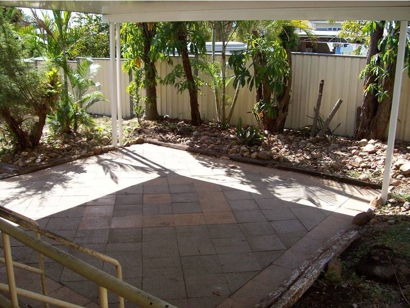 17 Hayes Street, Raceview QLD 4305