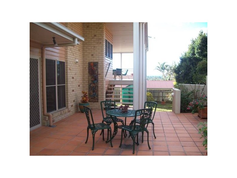 1 Kingston Drive, Flinders View QLD 4305