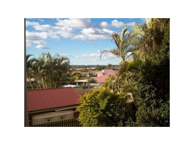 1 Kingston Drive, Flinders View QLD 4305