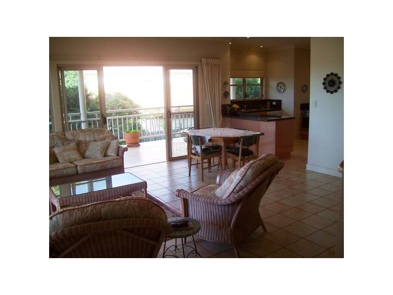 1 Kingston Drive, Flinders View QLD 4305