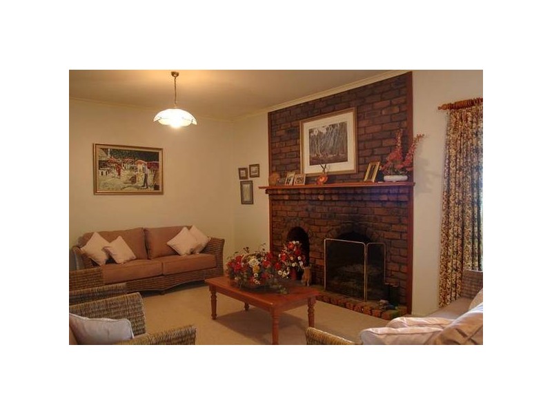 Glamorgan Vale QLD 4306