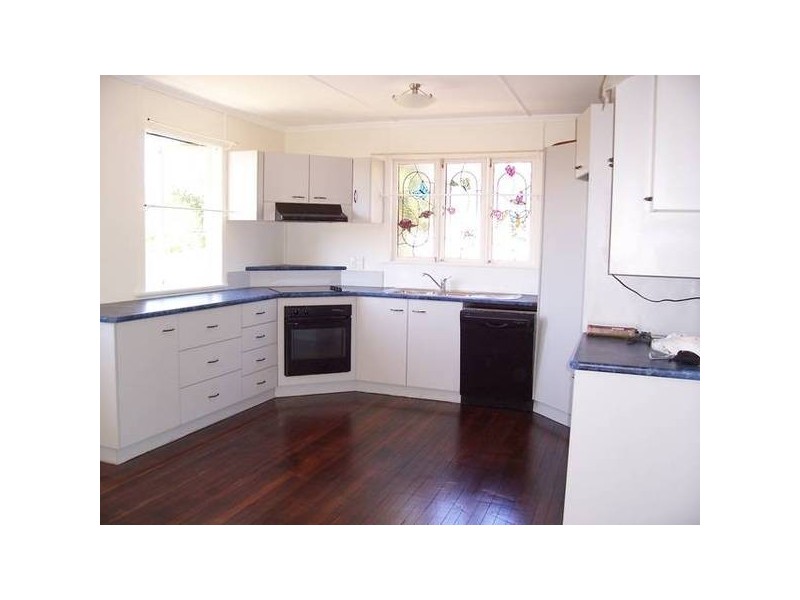 17 Nathan Street, East Ipswich QLD 4305