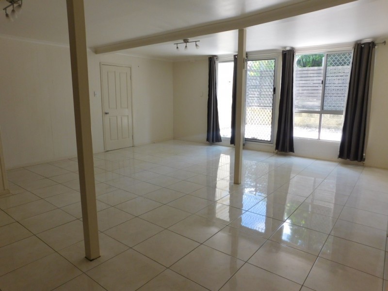 32 Darling Street East, Sadliers Crossing QLD 4305