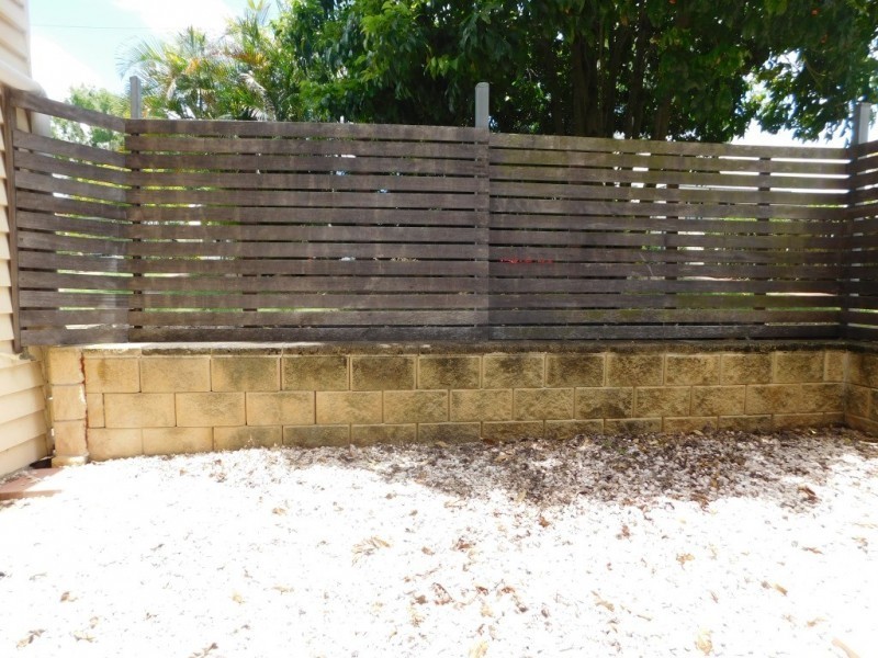 32 Darling Street East, Sadliers Crossing QLD 4305