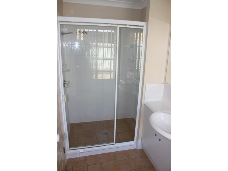 40 Elmhurst Crescent, Flinders View QLD 4305