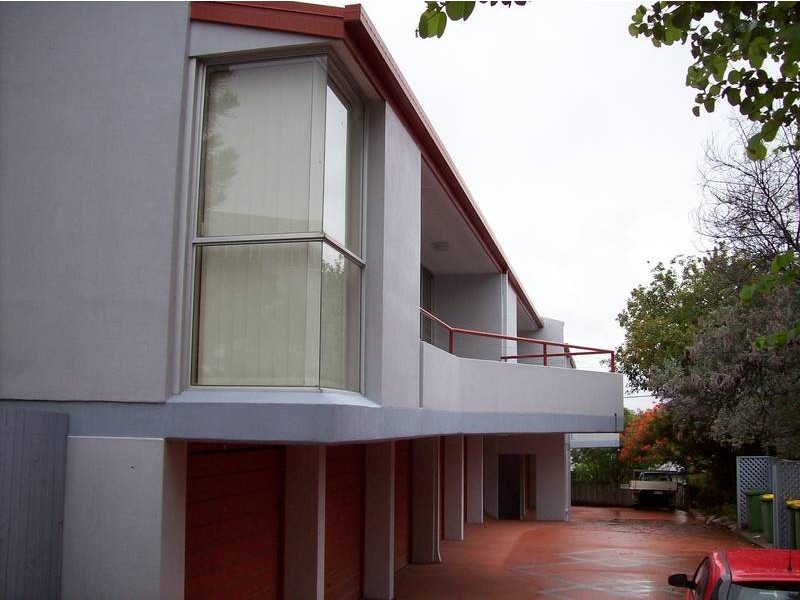 7/3 Court Street, Ipswich QLD 4305