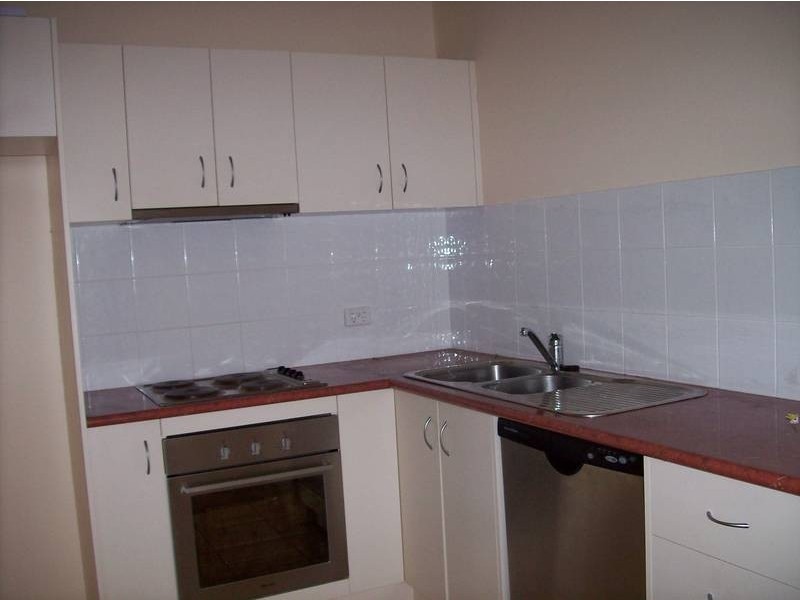 7/3 Court Street, Ipswich QLD 4305