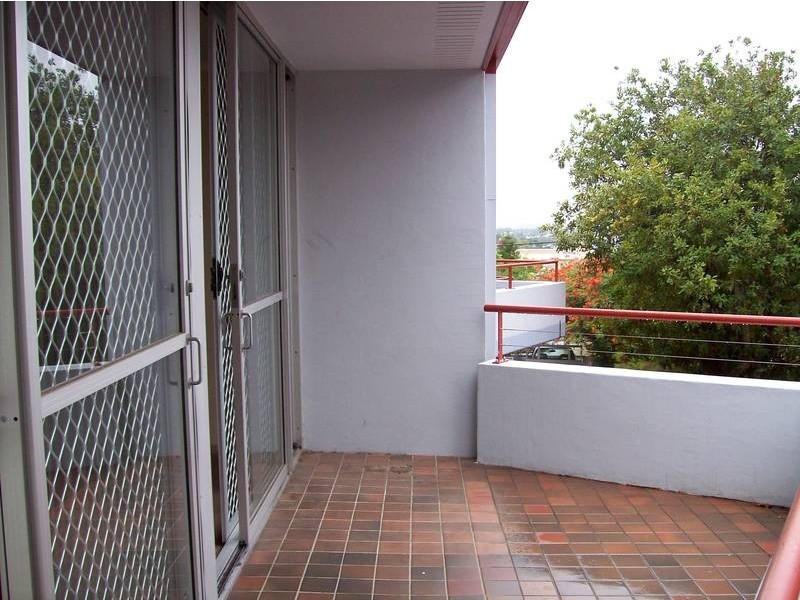 7/3 Court Street, Ipswich QLD 4305