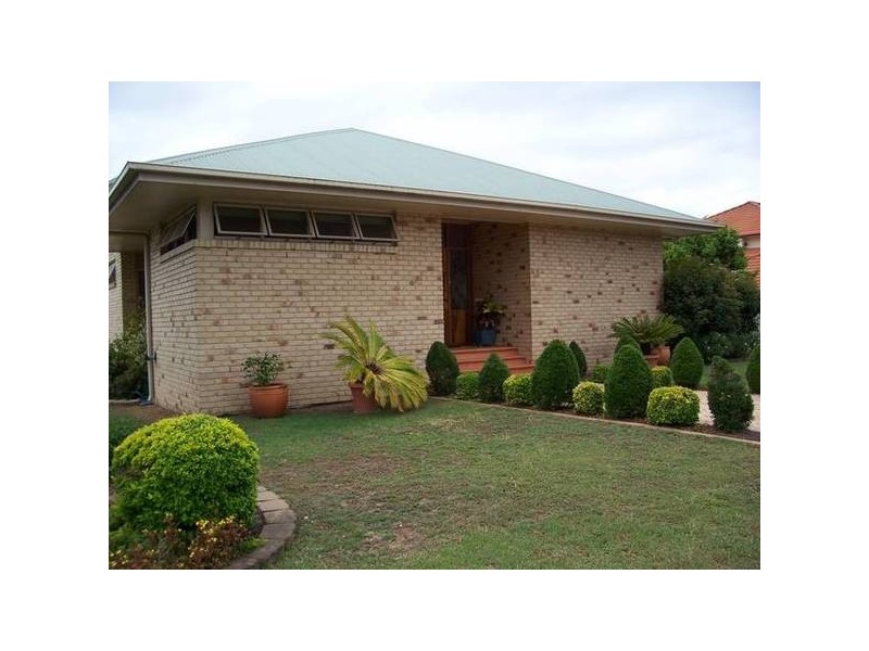 Flinders View QLD 4305