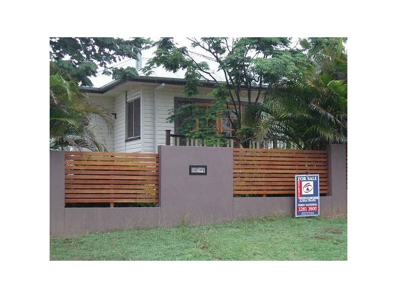 1 Roberts Street, North Ipswich QLD 4305